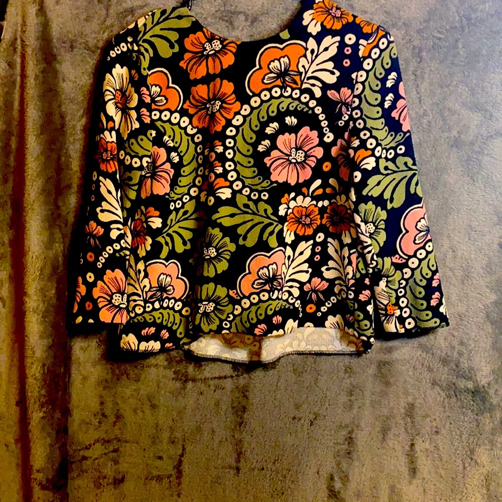 Coachella style H&M top adorable for a festival🔥